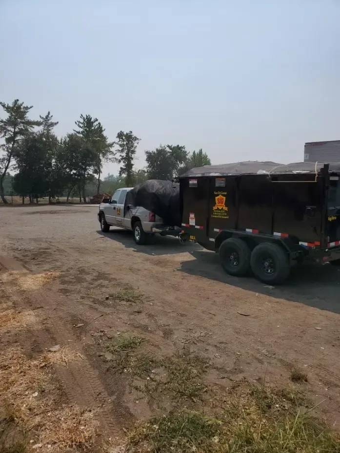 COMMERCIAL JUNK REMOVAL